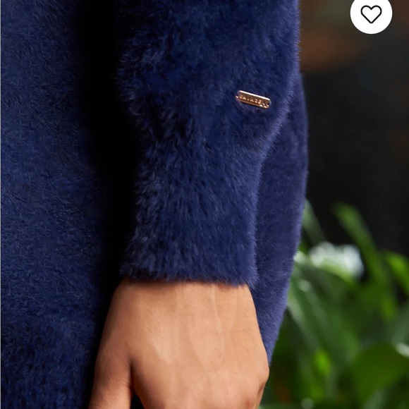 SAVAGE x Fenty (M/L) Fluff it Up Robe in Navy Blue - Picture 8 of 15